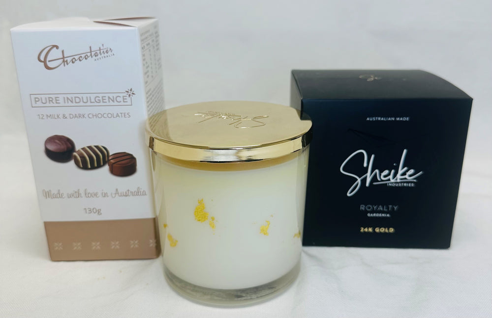 
                  
                    Deluxe Chocolate & Candle Gift Set
                  
                