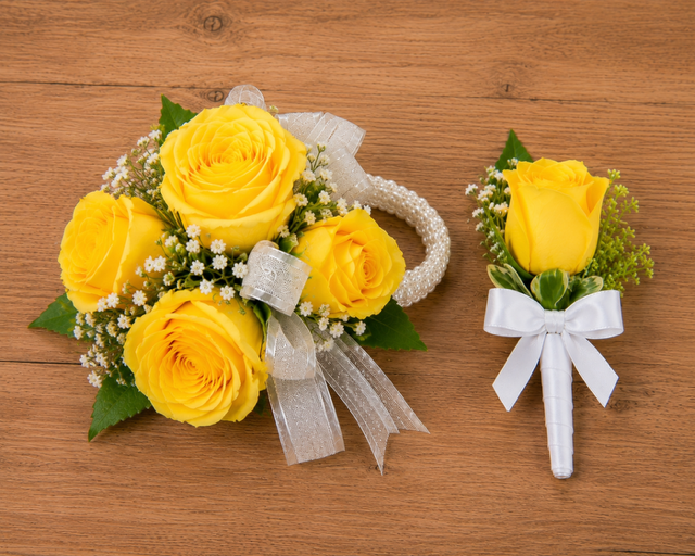 
                  
                    Fresh Flower Corsage
                  
                
